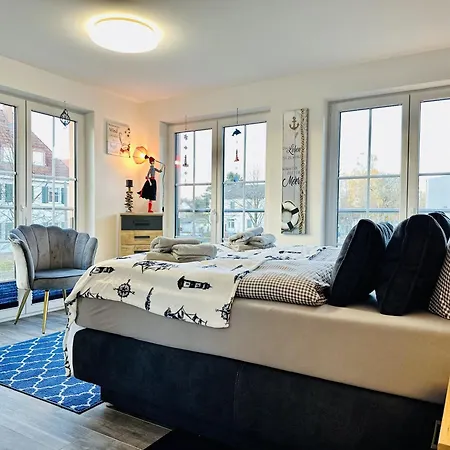Ferienwohnung Am Leuchtturm Ruegen Lauterbach 아파트