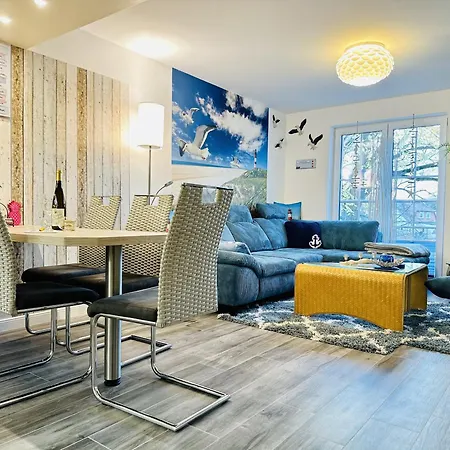 Ferienwohnung Am Leuchtturm Ruegen Lauterbach 아파트